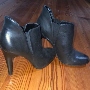 BCBG black leather slipon heel stiletto ankle boot